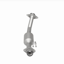 Load image into Gallery viewer, MagnaFlow Exhaust Products 6511689 California CARB Direct-Fit Catalytic Converter for Select Nissan NV200