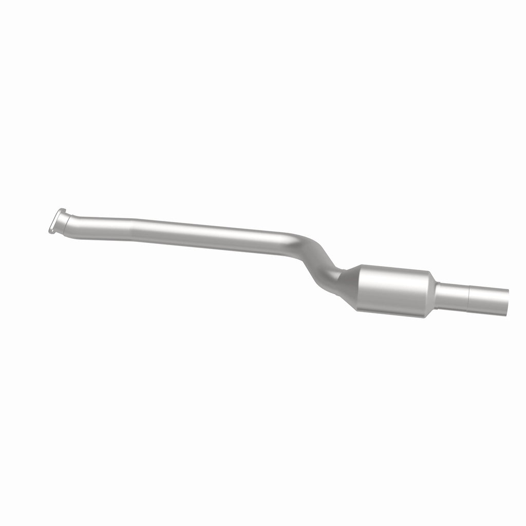 MagnaFlow Exhaust Products 5571765 California CARB Direct-Fit Catalytic Converter for Select BMW 325i, BMW 325xi, BMW 328i, BMW 328i xDrive, BMW 328xi, BMW 330i, BMW 330xi