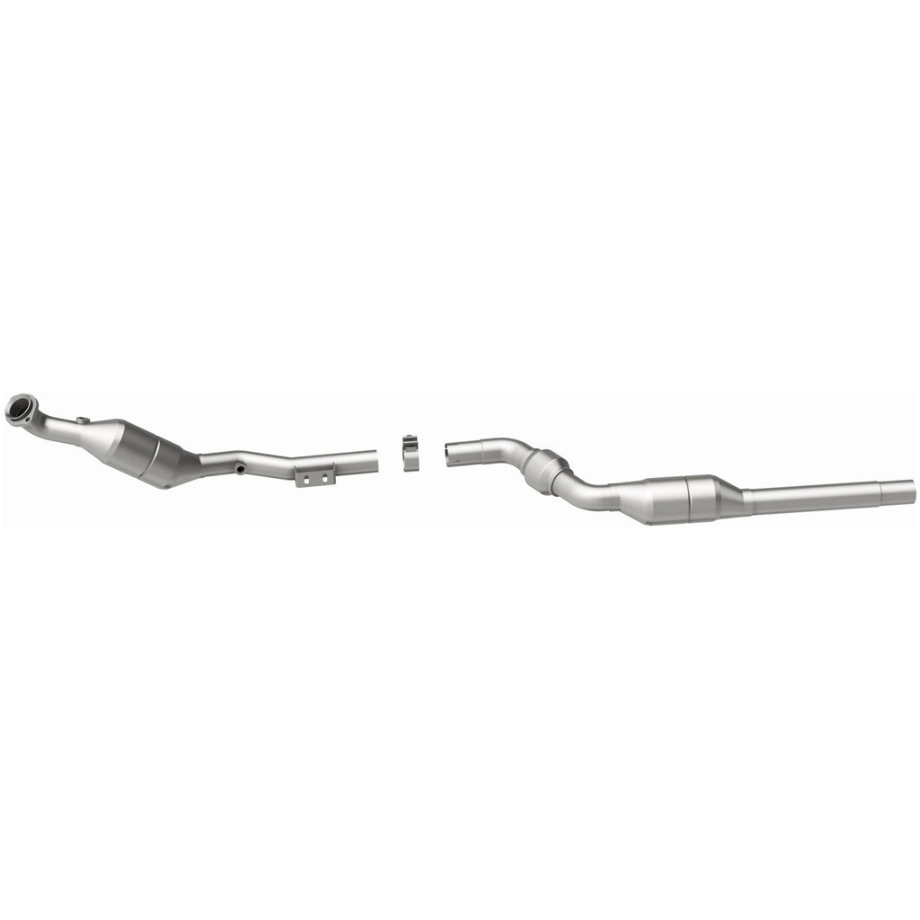 MagnaFlow Exhaust Products 51823 OEM Grade Direct-Fit Catalytic Converter for Select Mercedes-Benz E320