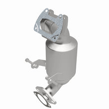 Load image into Gallery viewer, MagnaFlow Exhaust Products 22-191 OEM Grade Manifold Catalytic Converter for Select Ram ProMaster 1500, Ram ProMaster 2500, Ram ProMaster