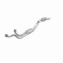 Load image into Gallery viewer, MagnaFlow Exhaust Products 447254 California CARB Direct-Fit Catalytic Converter for Select Ford E-150 Econoline, Ford E-350 Econoline
