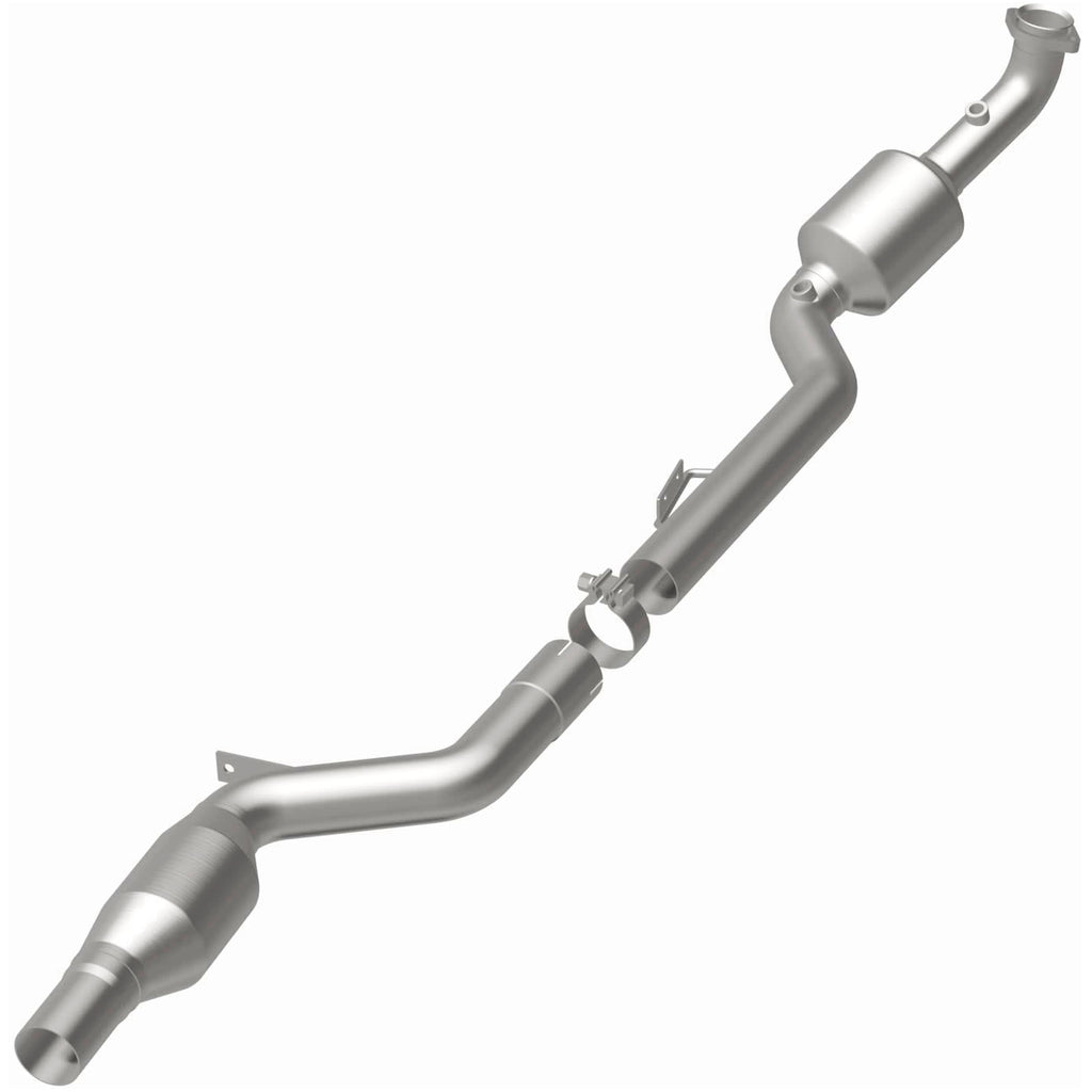 MagnaFlow Exhaust Products 51702 OEM Grade Direct-Fit Catalytic Converter for Select Mercedes-Benz SLK55 AMG