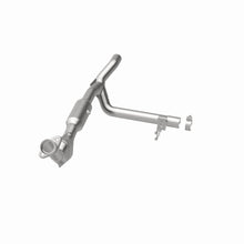 Load image into Gallery viewer, MagnaFlow Exhaust Products 21-249 OEM Grade Direct-Fit Catalytic Converter for Select Ford F-150, Ford F-150 Heritage