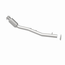 Load image into Gallery viewer, MagnaFlow Exhaust Products 5451713 California CARB Direct-Fit Catalytic Converter for Select Land Rover Range Rover