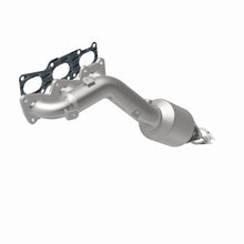Load image into Gallery viewer, MagnaFlow Exhaust Products 52784 OEM Grade Manifold Catalytic Converter for Select Hyundai Genesis, Kia K900