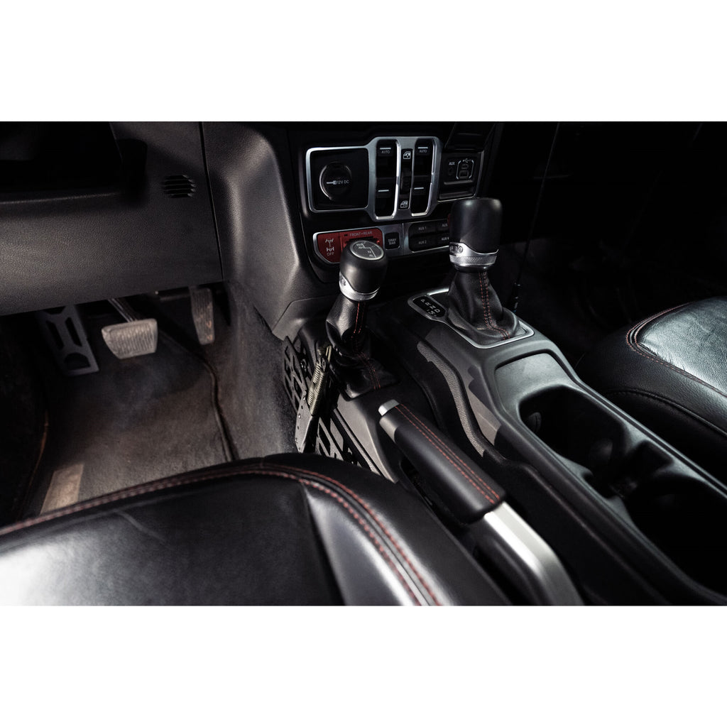 18-23-Jeep-Wrangler-Center-Console-Molle-Panels