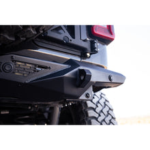 Load image into Gallery viewer, 18-23-Wrangler-Jl-Spec-Series-Rear-Bumper