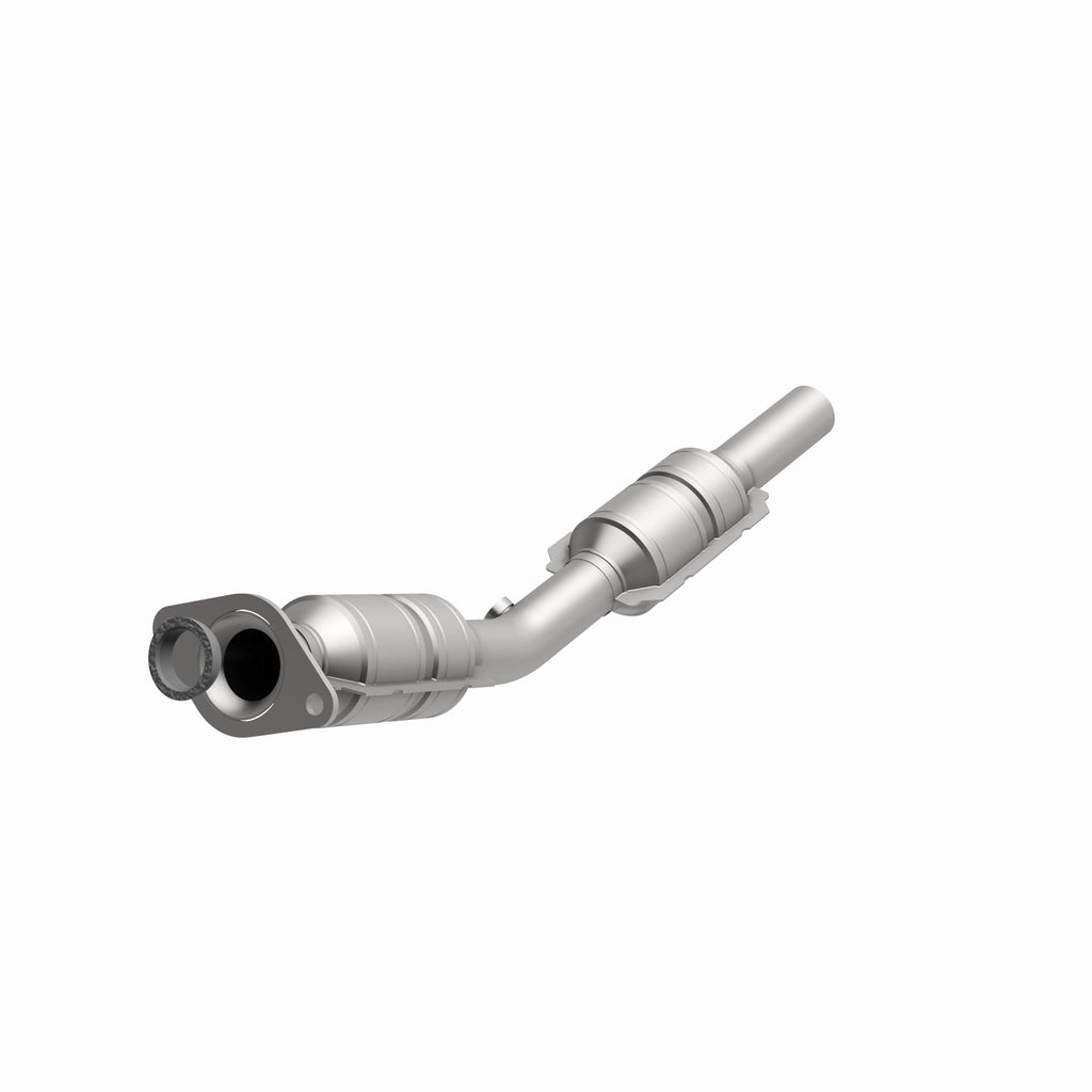 MagnaFlow Exhaust Products 444312 California CARB Direct-Fit Catalytic Converter for Select Pontiac Vibe, Toyota Corolla, Toyota Matrix