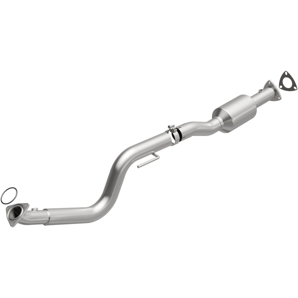 MagnaFlow Exhaust Products 280428 OEM Grade Direct-Fit Catalytic Converter for Select Chevrolet Express 4500, GMC Savana