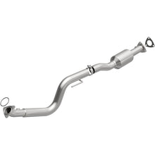 Load image into Gallery viewer, MagnaFlow Exhaust Products 280428 OEM Grade Direct-Fit Catalytic Converter for Select Chevrolet Express 4500, GMC Savana