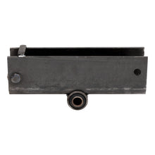 Load image into Gallery viewer, CURT 182257 Slipper Leaf Spring Trailer Equalizer, 2-1/2" Spring Width, 42-1/4" Axle Spacing