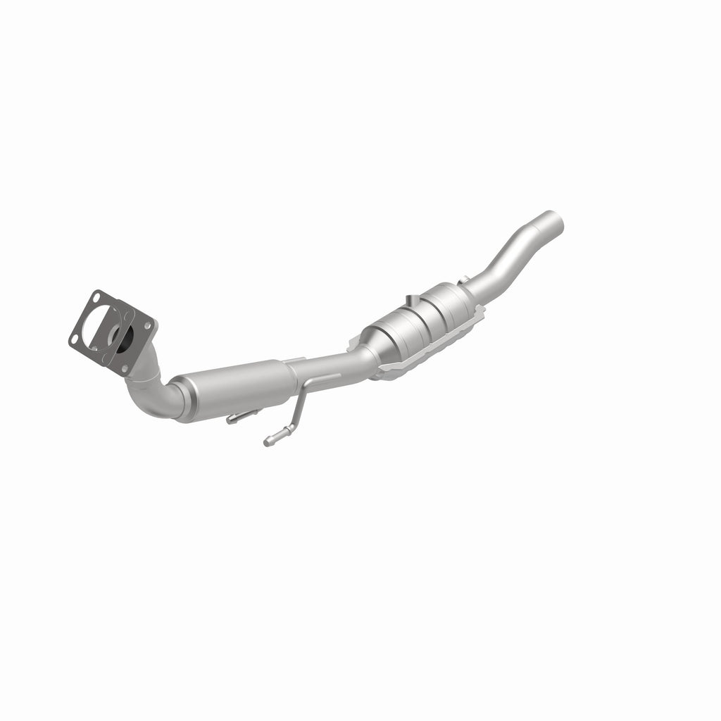 MagnaFlow Exhaust Products 51464 OEM Grade Direct-Fit Catalytic Converter for Select Volkswagen Jetta