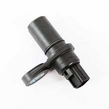 Load image into Gallery viewer, Omix 18676.66 Transmission Input Speed Sensor for Select Jeep Commander, Jeep Grand Cherokee, Jeep Liberty, Jeep TJ, Jeep Wrangler