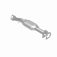 Load image into Gallery viewer, MagnaFlow Exhaust Products 4451468 California CARB Direct-Fit Catalytic Converter for Select Chevrolet S10, GMC Sonoma