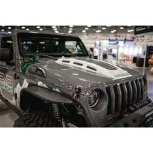 Load image into Gallery viewer, 18C-Jeep-WranglerGladiator-JlJt-Heat-Dispersion-Hood-(Does-Not-Fit-Mojave-Or-392-Models)