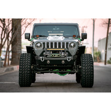 Load image into Gallery viewer, 18C-Jeep-WranglerGladiator-JlJt-Heat-Dispersion-Hood-(Does-Not-Fit-Mojave-Or-392-Models)