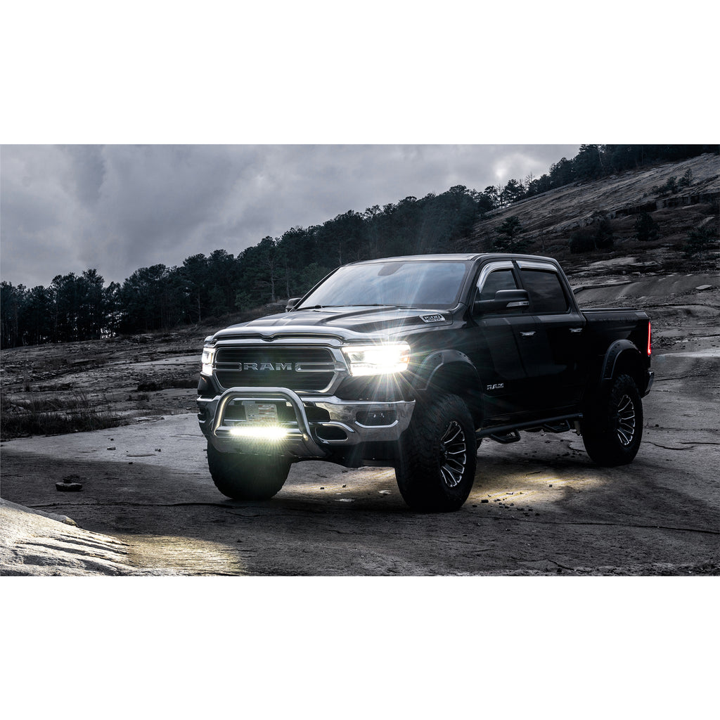 18C-Ram-150025003500(19-Classic)Nightfx-Guide-Lights