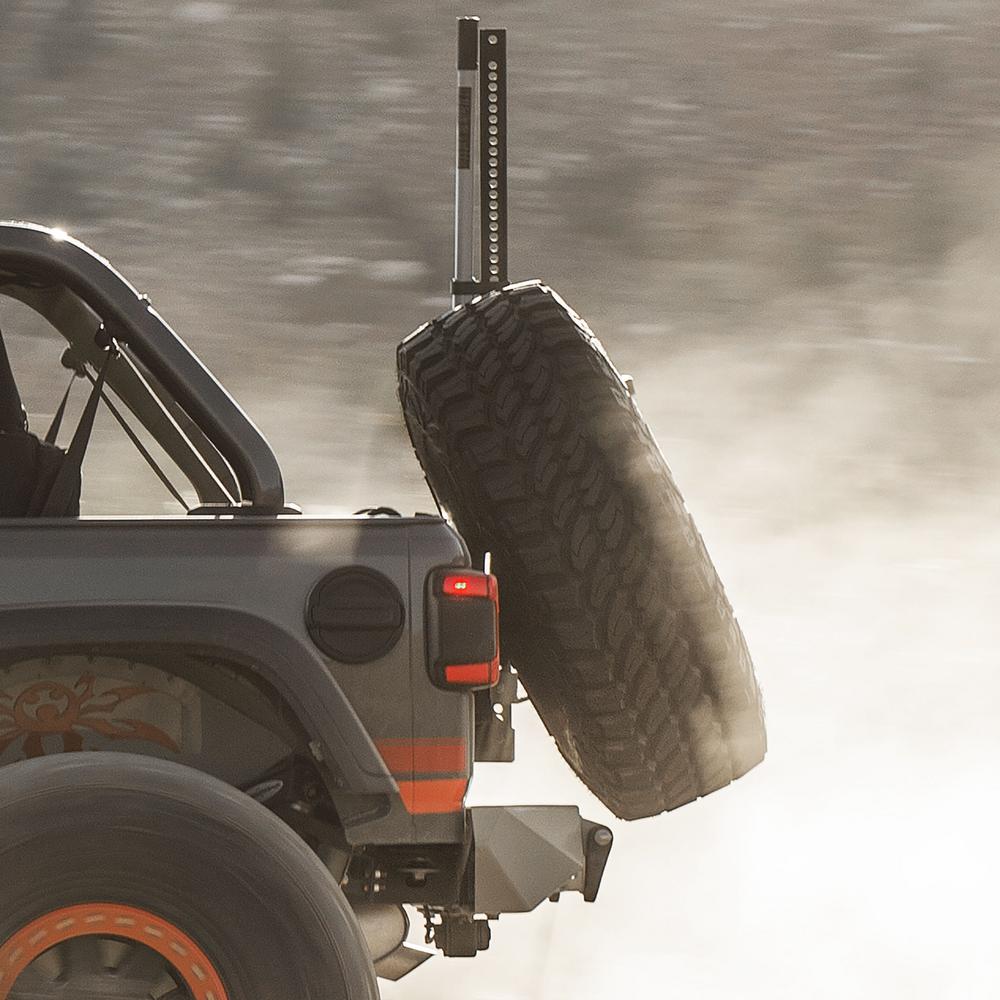 18C-Wrangler-Jl-24Dr-Hd-Pivot-Tire-Carrier;-Black-Powder-Coat