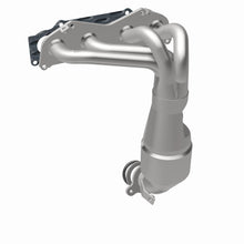 Load image into Gallery viewer, MagnaFlow Exhaust Products 5531078 California CARB Manifold Catalytic Converter for Select Pontiac Vibe