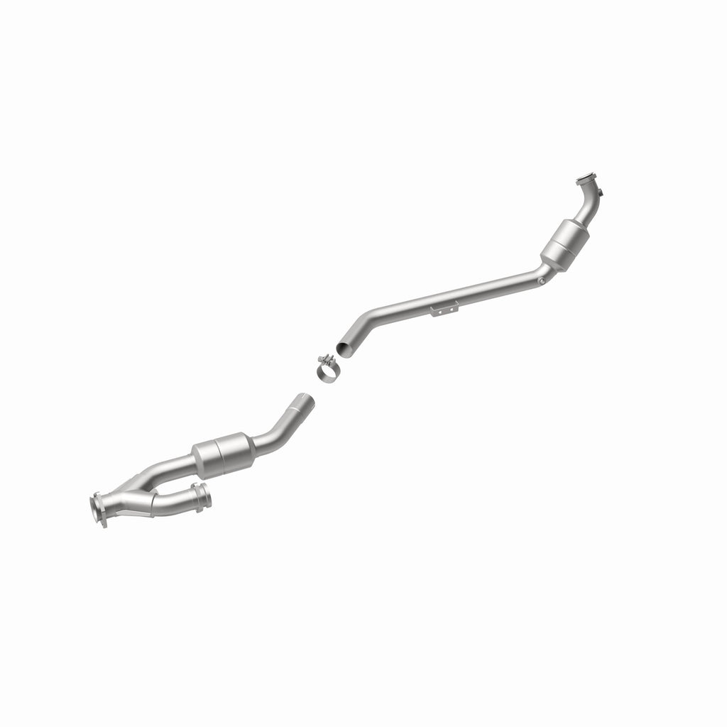 MagnaFlow Exhaust Products 24535 HM Grade Direct-Fit Catalytic Converter for Select Mercedes-Benz C240, Mercedes-Benz C32 AMG, Mercedes-Benz C320