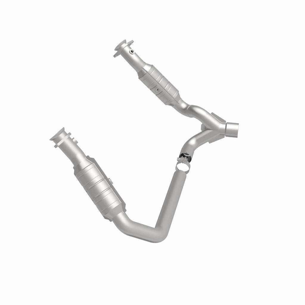 MagnaFlow Exhaust Products 49665 OEM Grade Direct-Fit Catalytic Converter for Select Dodge Ram 1500, Ram