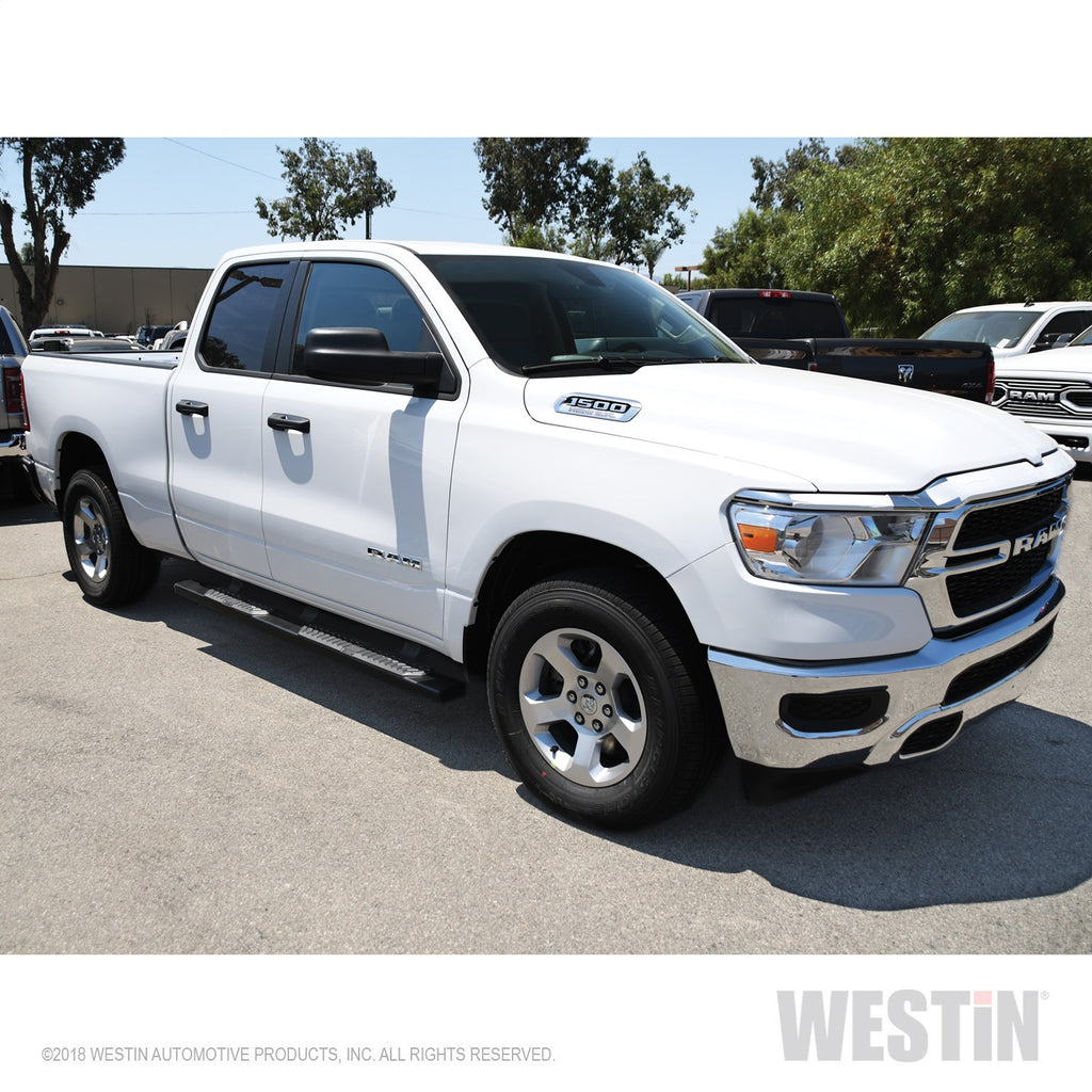 19-20-Ram-1500-Quad-Cab-(Excl-2019-Ram-1500-Classic)-R5-Nerf-Step-Bars---Black