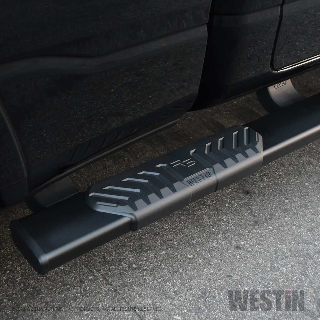 19-21-Ram-1500-Crew-Cab-R5-M-Series-Wheel-To-Wheel-Nerf-Step-Bars---Black