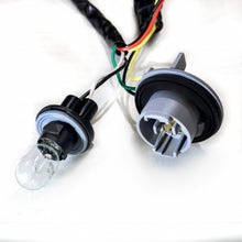 Load image into Gallery viewer, 19-22-Dodge-Ram-25003500-Stock-Led-Tail-Light-To--Tail-Light-Converters---Pair