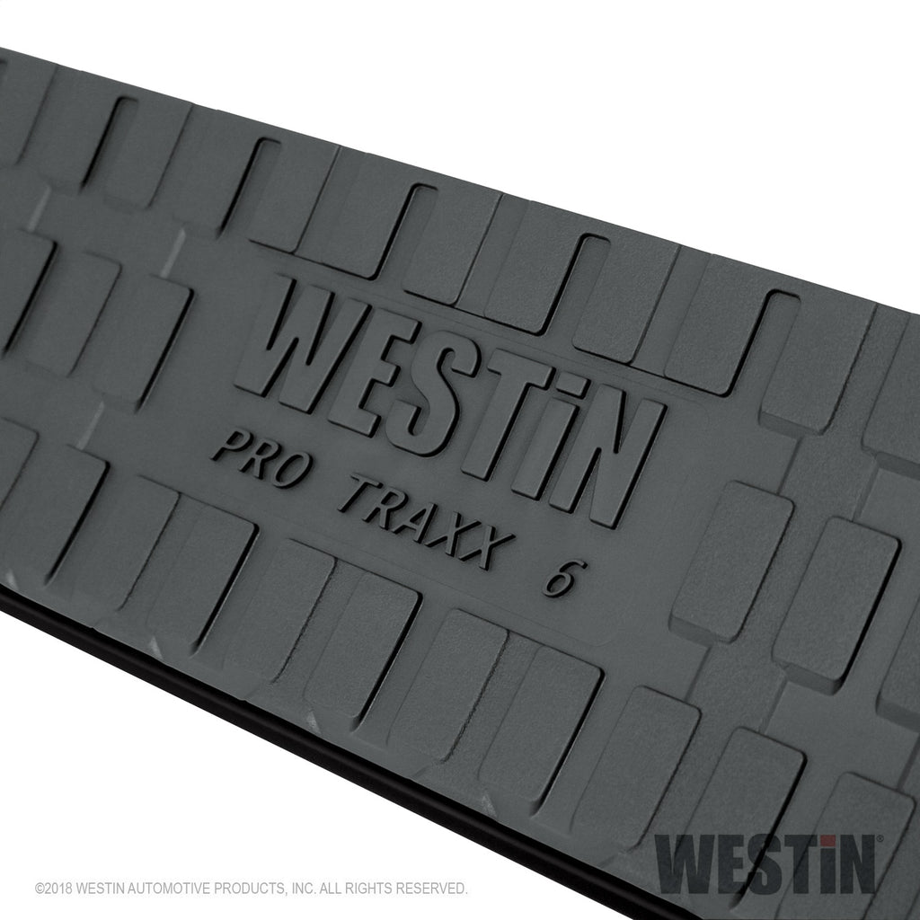 19-22-Ram-1500-Quad-Cab-(Excl.-Classic)-Pro-Traxx-6-Oval-Nerf-Step-Bars---Blk
