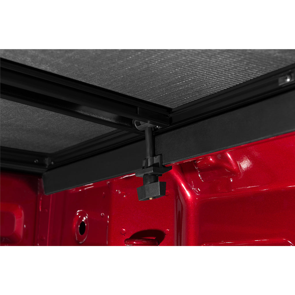 19-23-Chevrolet-Silverado-1500-(5.5Ft.-Bed)-Genesis-Elite-Tri-Fold-Tonneau-Cover---Black