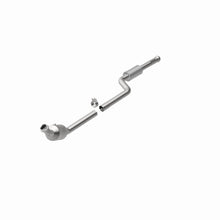Load image into Gallery viewer, MagnaFlow Exhaust Products 5561916 California CARB Direct-Fit Catalytic Converter for Select Mercedes-Benz C300, Mercedes-Benz C350, Mercedes-Benz E350