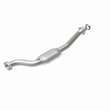 Load image into Gallery viewer, MagnaFlow Exhaust Products 23966 HM Grade Direct-Fit Catalytic Converter for Select Chevrolet Colorado, GMC Canyon, Hummer H3, Isuzu i-280, Isuzu i-290, Isuzu i-350, Isuzu i-370
