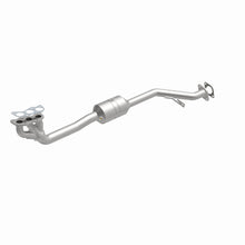 Load image into Gallery viewer, MagnaFlow Exhaust Products 52203 OEM Grade Manifold Catalytic Converter for Select Subaru Legacy, Subaru Outback, Subaru Tribeca