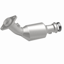 Load image into Gallery viewer, MagnaFlow Exhaust Products 4583051 California CARB Direct-Fit Catalytic Converter for Select Jeep Liberty