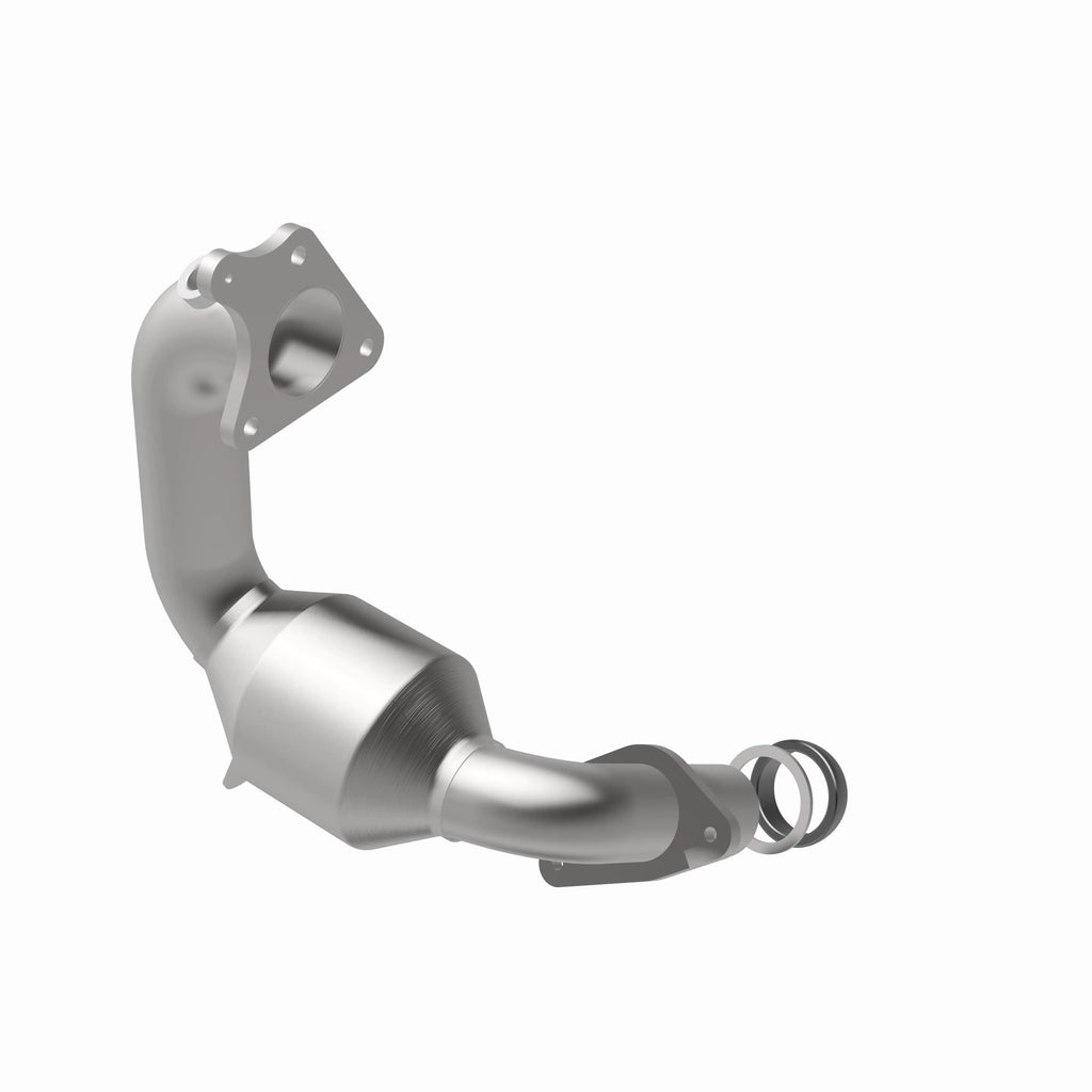 MagnaFlow Exhaust Products 52438 OEM Grade Direct-Fit Catalytic Converter for Select Nissan Juke, Nissan Sentra