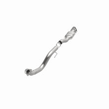 Load image into Gallery viewer, MagnaFlow Exhaust Products 4551602 California CARB Direct-Fit Catalytic Converter for Select GMC Savana