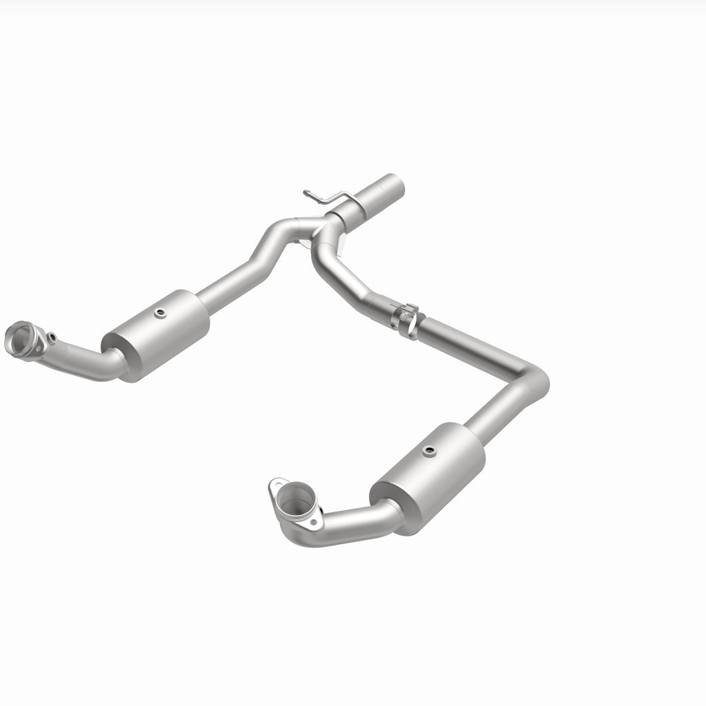 MagnaFlow Exhaust Products 21-599 OEM Grade Direct-Fit Catalytic Converter for Select Ford E-250, Ford E-350 Super Duty