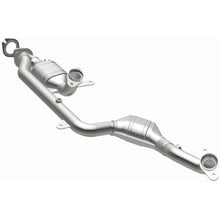 Load image into Gallery viewer, MagnaFlow Exhaust Products 441122 California CARB Direct-Fit Catalytic Converter for Select Lincoln Continental