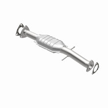 Load image into Gallery viewer, MagnaFlow Exhaust Products 23468 HM Grade Direct-Fit Catalytic Converter for Select Chevrolet S10, GMC Sonoma, Isuzu Hombre