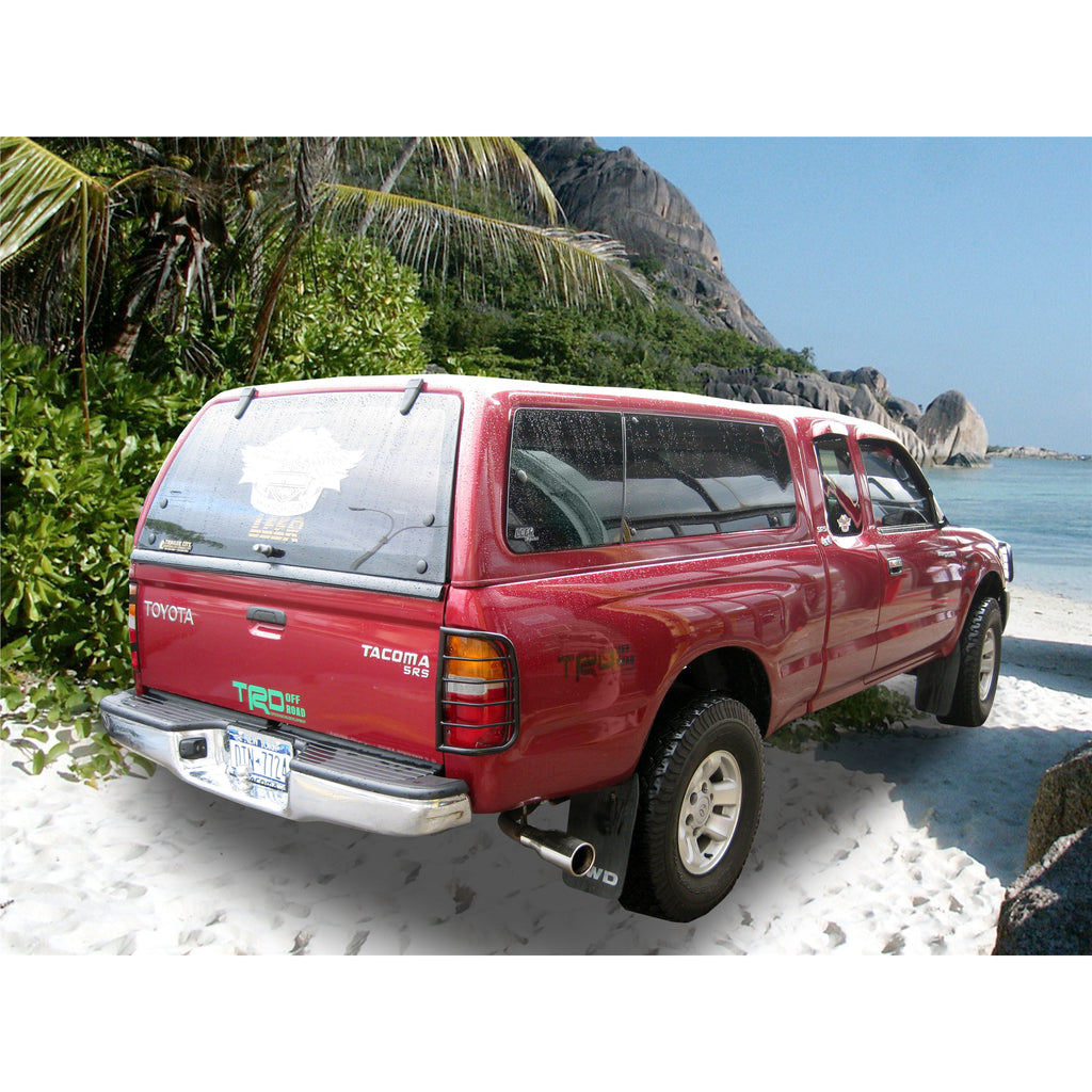 1998-2004-Toyota-Tacoma-Tail-Light