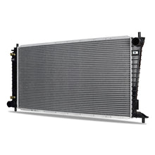 Load image into Gallery viewer, 1999-2002-Ford-Expedition-WO-Towing-Package-Radiator-Replacement