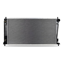 Load image into Gallery viewer, 1999-2002-Ford-Expedition-WO-Towing-Package-Radiator-Replacement