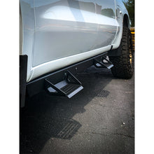 Load image into Gallery viewer, 19C-SilveradoSierra-150020C-SilveradoSierra-25003500-Crew-Cab-Alumite-Bolt-On-Hoop-Steps