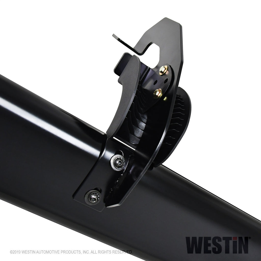 19C-SilveradoSierra-150020C-SilveradoSierra-25003500-Crew-Cab-Black-Pro-Traxx-6-Oval-Nerf-Bars