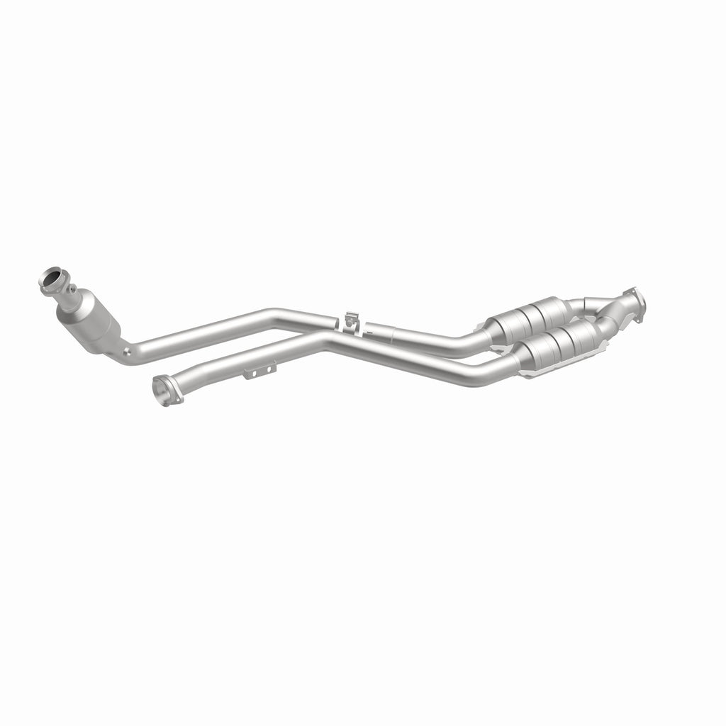 MagnaFlow Exhaust Products 24044 HM Grade Direct-Fit Catalytic Converter for Select Mercedes-Benz C280, Mercedes-Benz CLK320, Mercedes-Benz CLK430