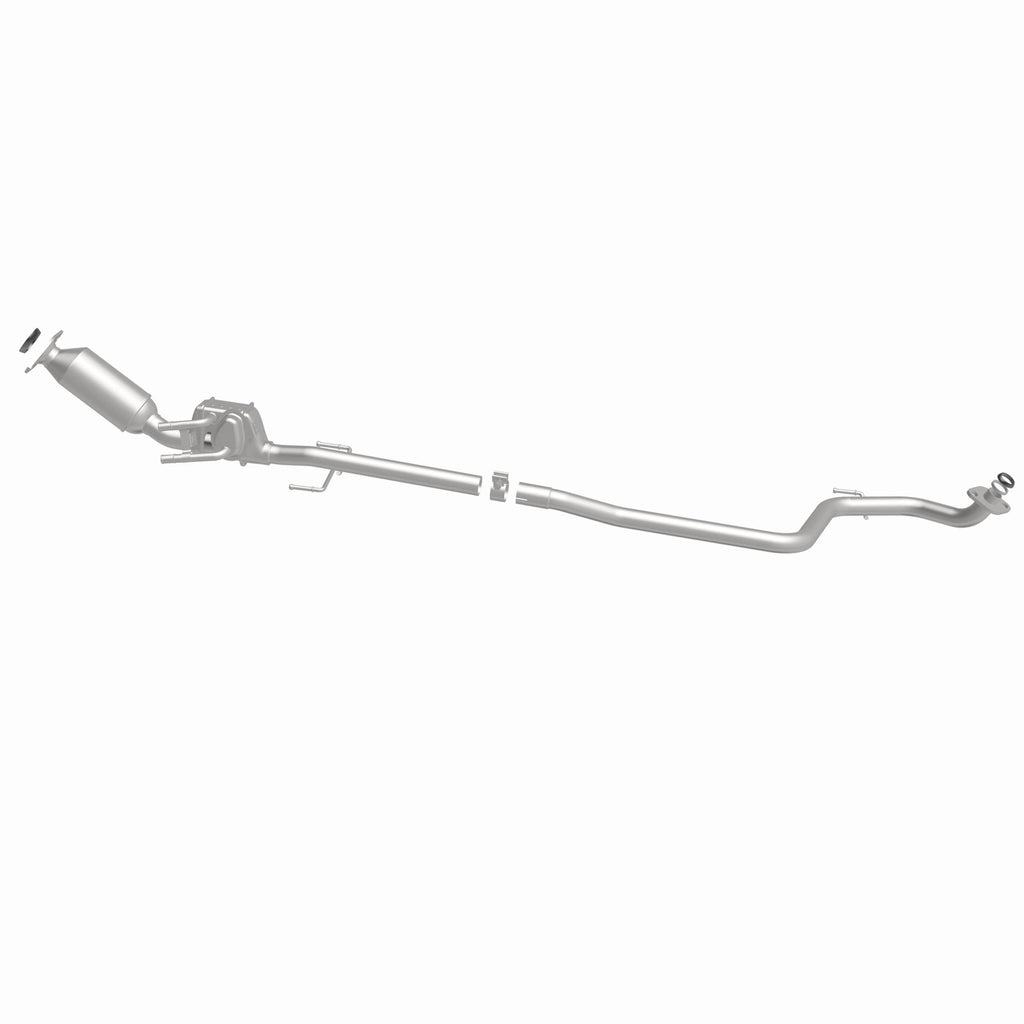MagnaFlow Exhaust Products 280455 OEM Grade Direct-Fit Catalytic Converter for Select Toyota Prius C