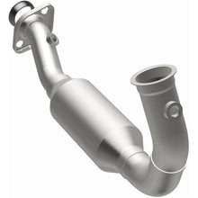 Load image into Gallery viewer, MagnaFlow Exhaust Products 5451583 California CARB Direct-Fit Catalytic Converter for Select Jeep Liberty