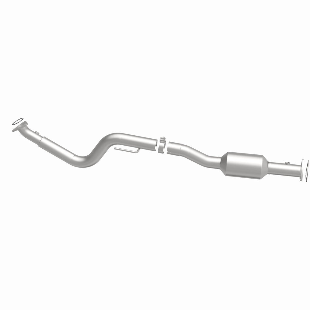 MagnaFlow Exhaust Products 280428 OEM Grade Direct-Fit Catalytic Converter for Select Chevrolet Express 4500, GMC Savana