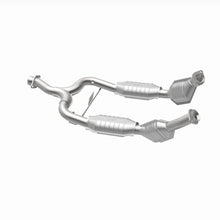 Load image into Gallery viewer, MagnaFlow Exhaust Products 441108 California CARB Direct-Fit Catalytic Converter for Select Ford Mustang