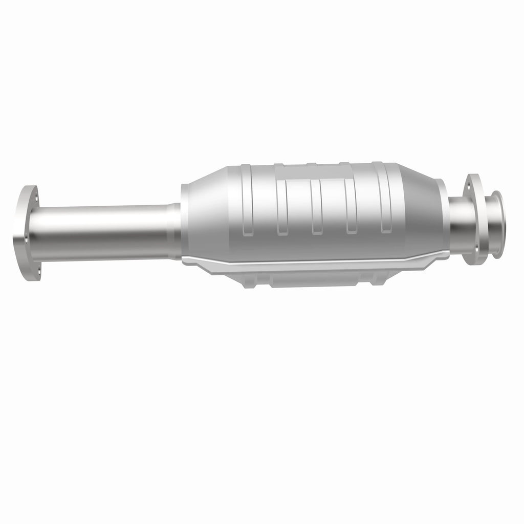 MagnaFlow Exhaust Products 22834 Standard Grade Direct-Fit Catalytic Converter for Select Saab 900
